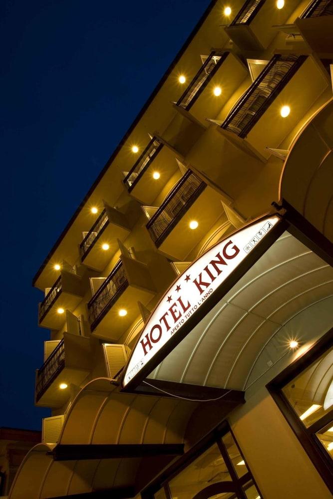 Hotel King Rimini Kültér fotó