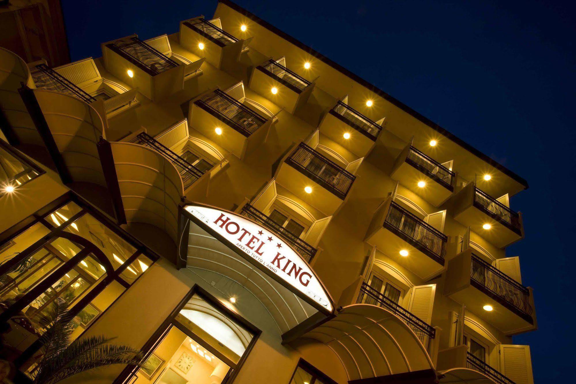 Hotel King Rimini Kültér fotó